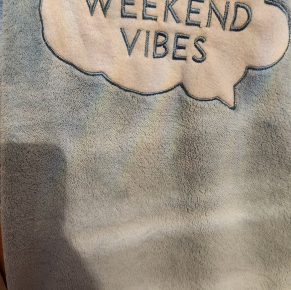 Women's Sweet dreams Pjs set "weekend vibes" size L - Picture 3 of 10